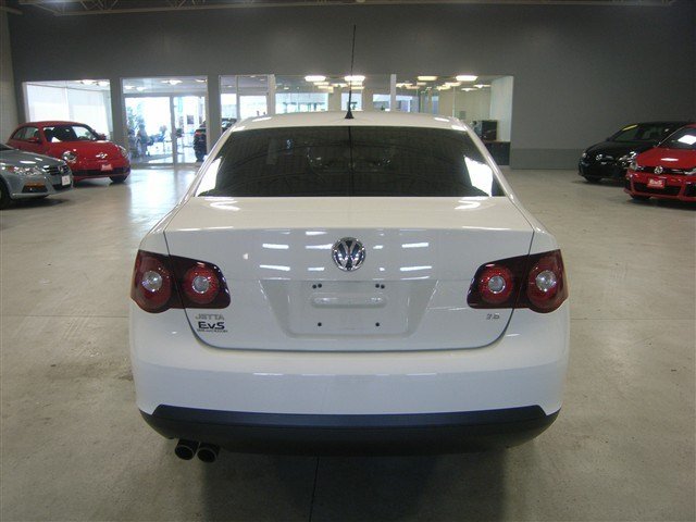 Volkswagen Jetta 2008 photo 3