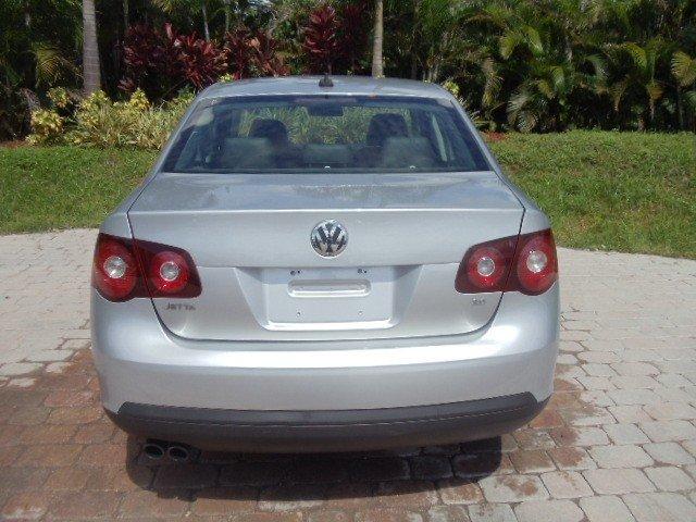 Volkswagen Jetta 2008 photo 2