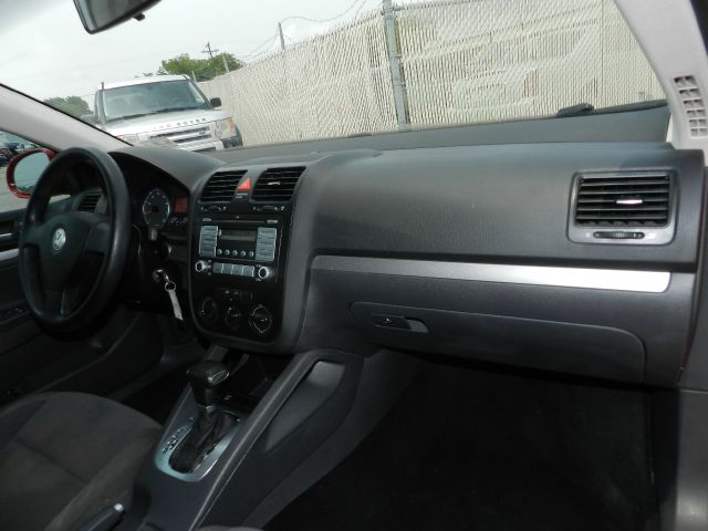 Volkswagen Jetta 2008 photo 12