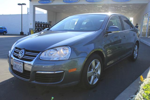 Volkswagen Jetta 2008 photo 2