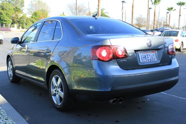 Volkswagen Jetta 2008 photo 5