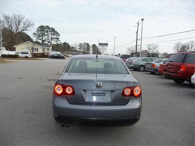 Volkswagen Jetta 2008 photo 4