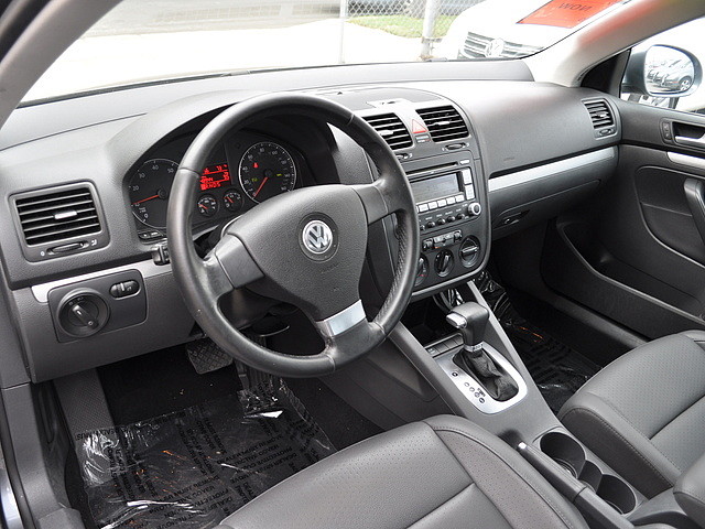 Volkswagen Jetta 2008 photo 2