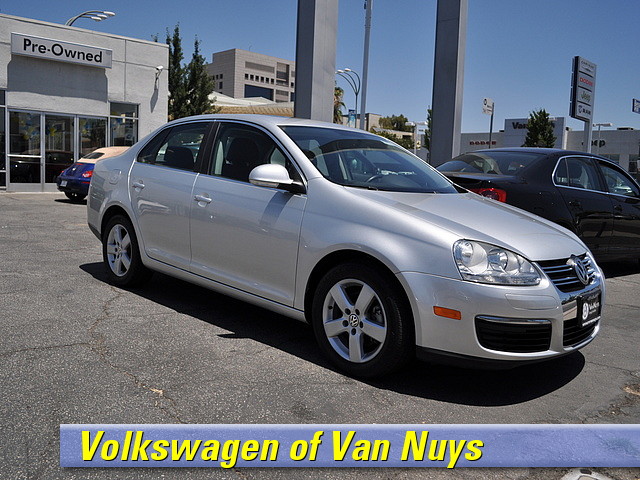 Volkswagen Jetta LS Premium Group Unspecified