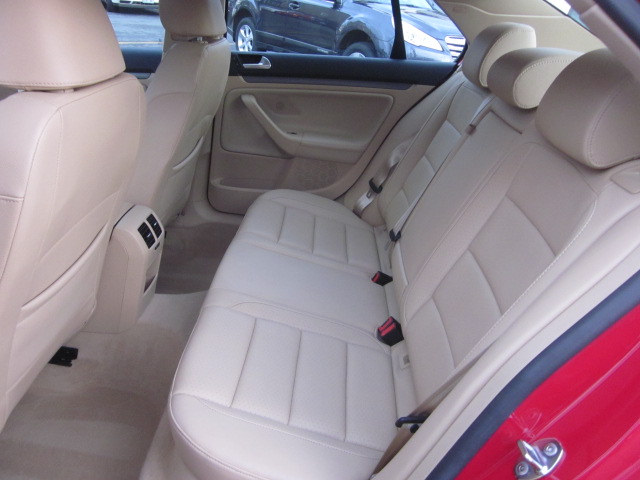 Volkswagen Jetta 2008 photo 4
