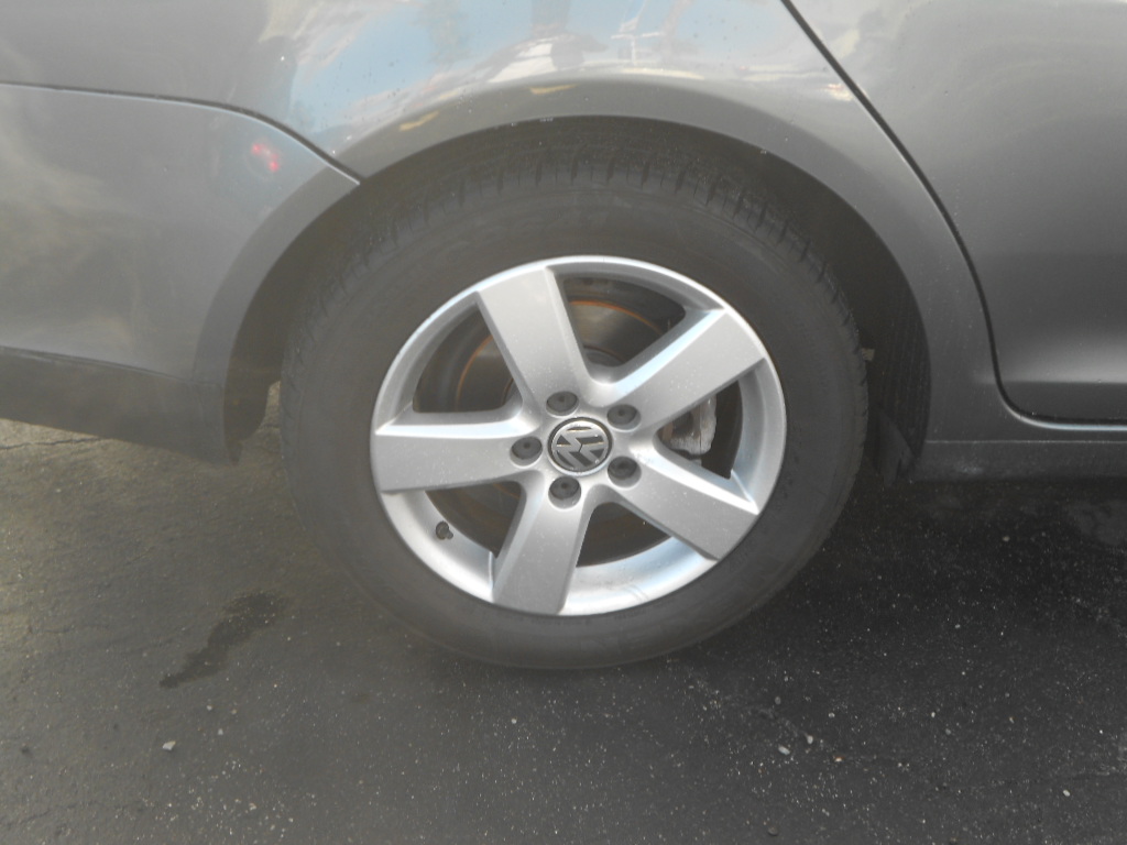 Volkswagen Jetta 2008 photo 2