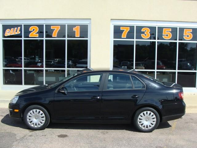 Volkswagen Jetta XR Sedan