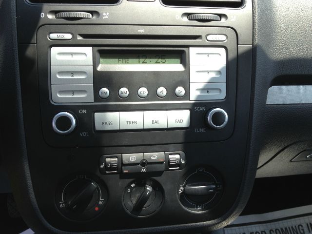 Volkswagen Jetta 2008 photo 3