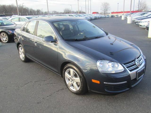 Volkswagen Jetta LS Premium Group Unspecified