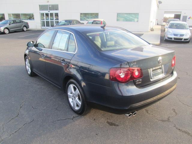 Volkswagen Jetta 2008 photo 4