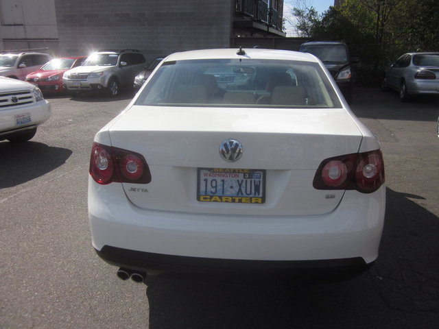 Volkswagen Jetta 2008 photo 4