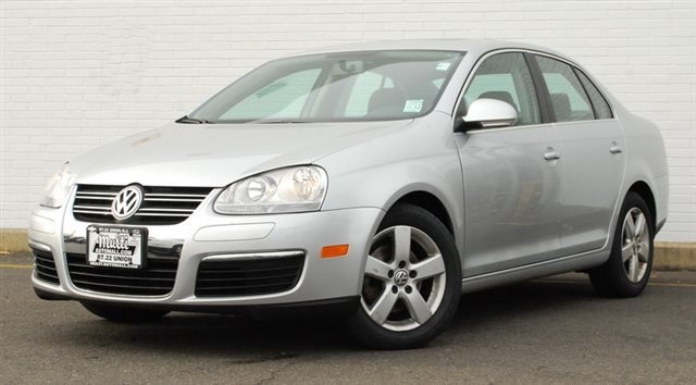 Volkswagen Jetta LS Premium Group Unspecified