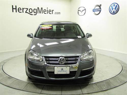 Volkswagen Jetta 2009 photo 2