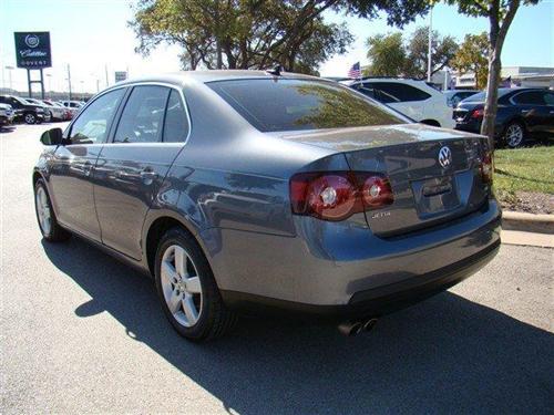Volkswagen Jetta 2009 photo 2
