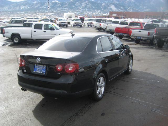 Volkswagen Jetta 2009 photo 2