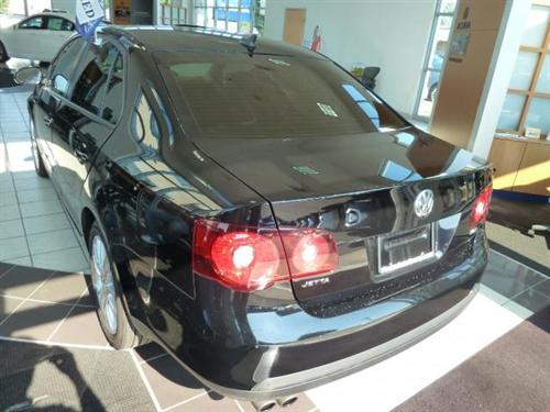 Volkswagen Jetta 2009 photo 2