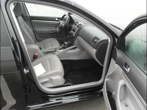 Volkswagen Jetta 2009 photo 2