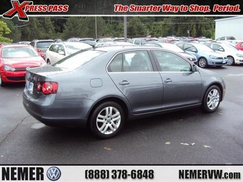 Volkswagen Jetta 2009 photo 2