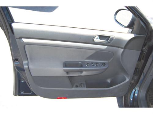 Volkswagen Jetta 2009 photo 3