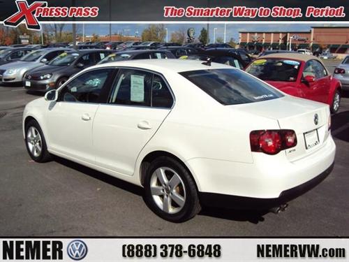 Volkswagen Jetta 2009 photo 1