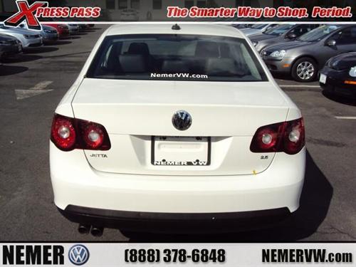 Volkswagen Jetta 2009 photo 2