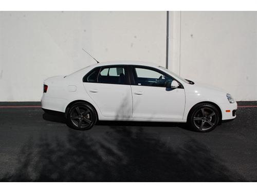 Volkswagen Jetta 2009 photo 2