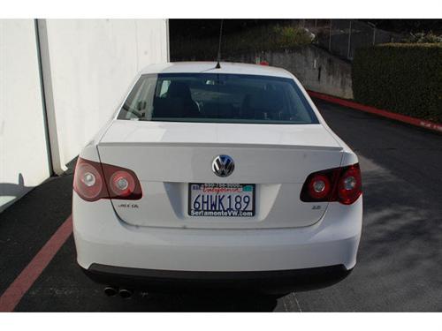 Volkswagen Jetta 2009 photo 4