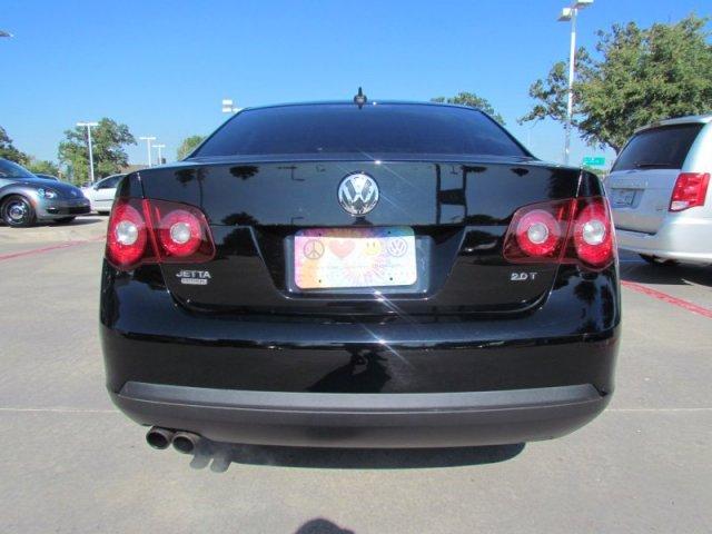Volkswagen Jetta 2009 photo 3