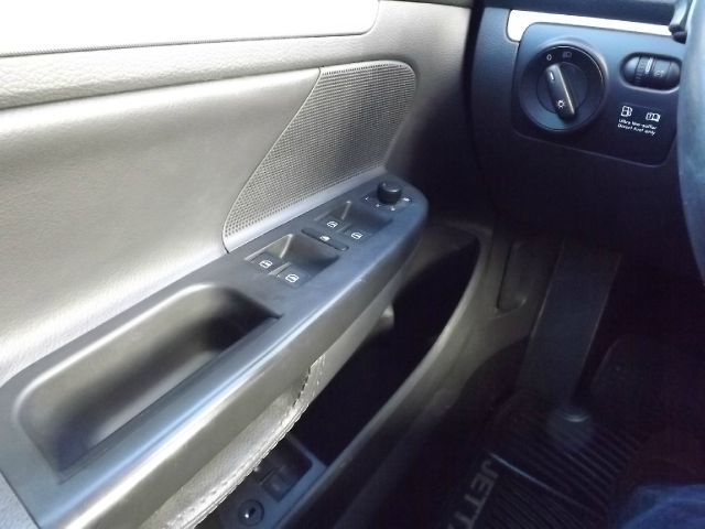 Volkswagen Jetta 2009 photo 1