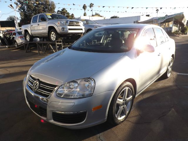 Volkswagen Jetta 2009 photo 2