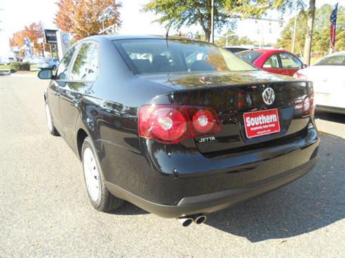 Volkswagen Jetta 2009 photo 4