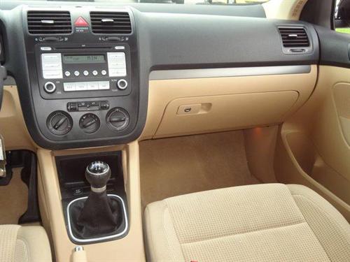 Volkswagen Jetta 2009 photo 5