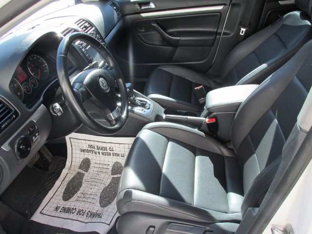 Volkswagen Jetta 2009 photo 4