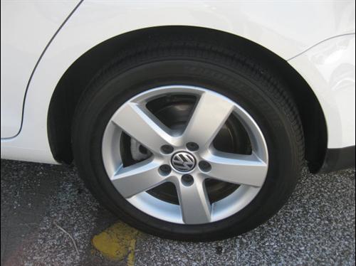 Volkswagen Jetta 2009 photo 1