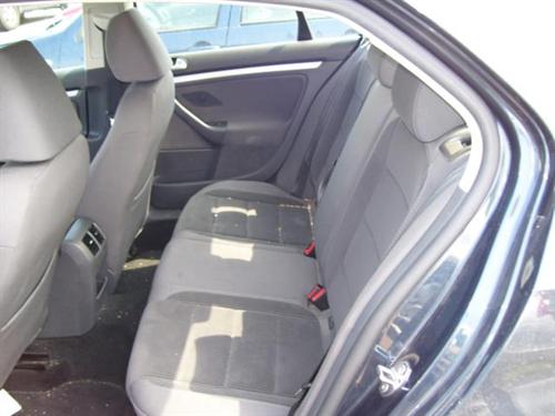 Volkswagen Jetta 2009 photo 2