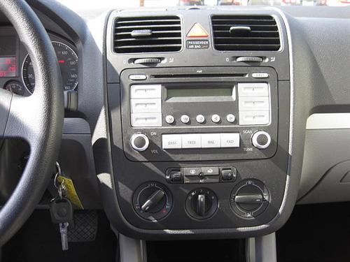 Volkswagen Jetta 2009 photo 1