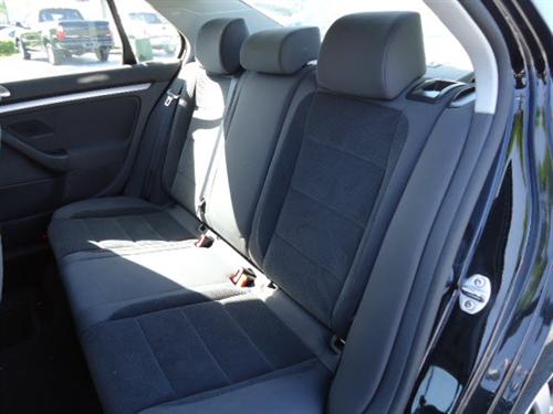 Volkswagen Jetta 2009 photo 2