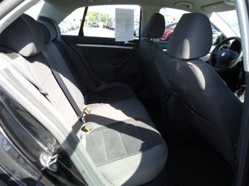 Volkswagen Jetta 2009 photo 3