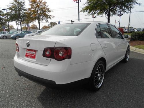 Volkswagen Jetta 2009 photo 4