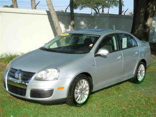 Volkswagen Jetta 2WD 4dr XLT Other