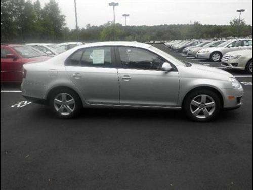 Volkswagen Jetta 2009 photo 1