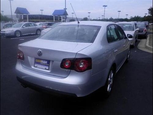 Volkswagen Jetta 2009 photo 2