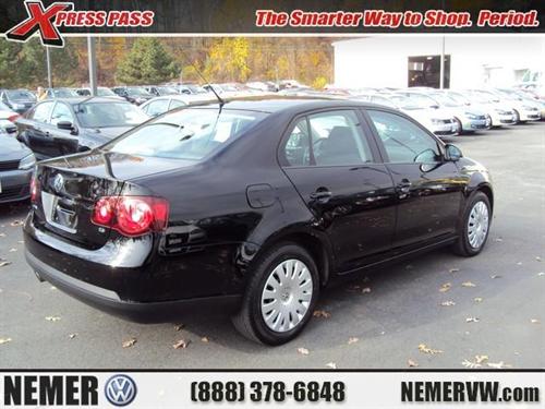 Volkswagen Jetta 2009 photo 3