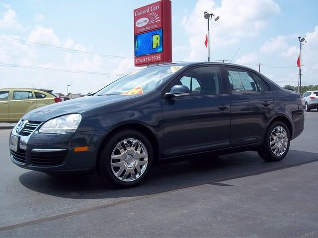 Volkswagen Jetta 2009 photo 4