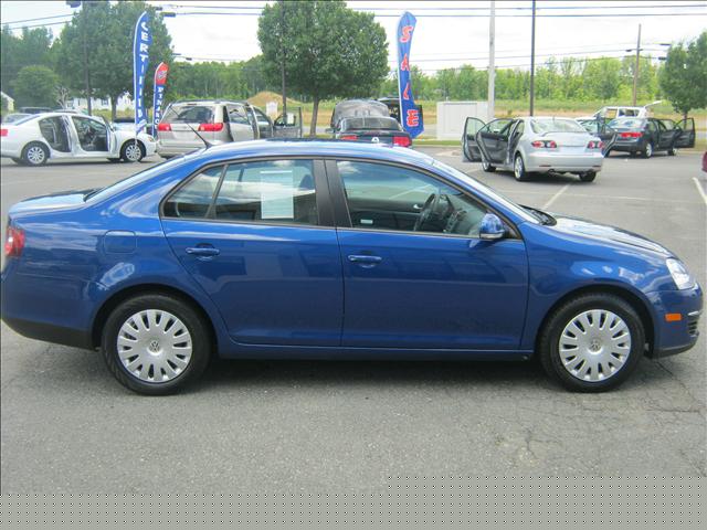 Volkswagen Jetta 2009 photo 2
