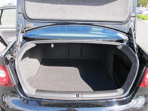 Volkswagen Jetta 2009 photo 4