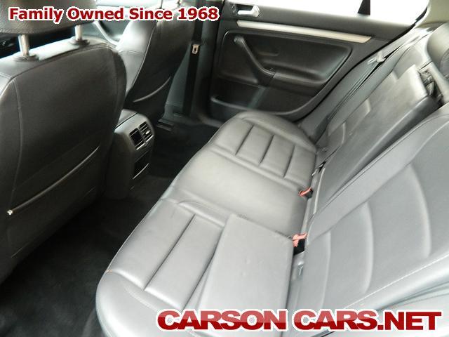 Volkswagen Jetta 2009 photo 4