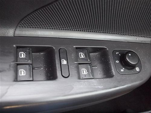 Volkswagen Jetta 2009 photo 2