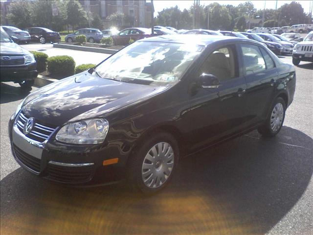 Volkswagen Jetta 2009 photo 2