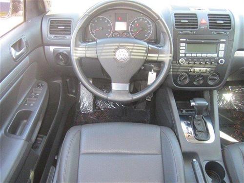 Volkswagen Jetta 2009 photo 3